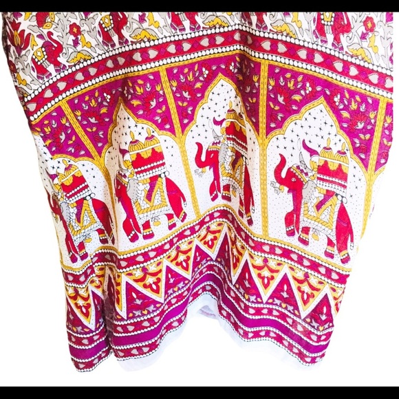 BOHO Vintage Floral Elephant TUNIC/TOP With 3/4 Length Sleeves Red/Purple Small - Picture 8 of 10